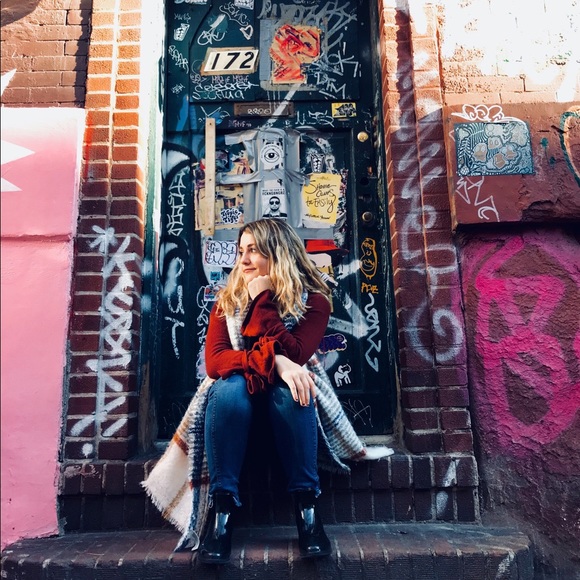 SALE Karyn’s Closet! - Picture 2 of 2